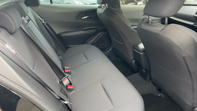 Toyota Prius 2.0 PHEV Design 5dr CVT Hatchback